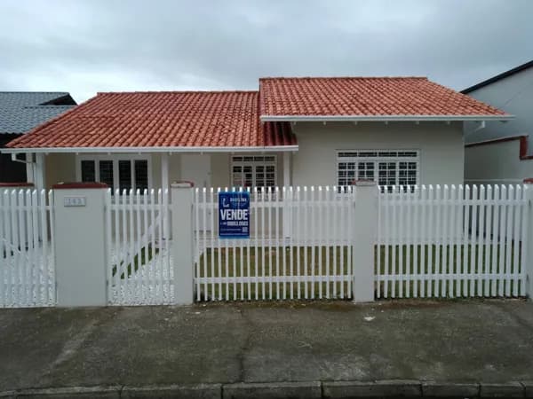 Casa em Tijucas - Universitario