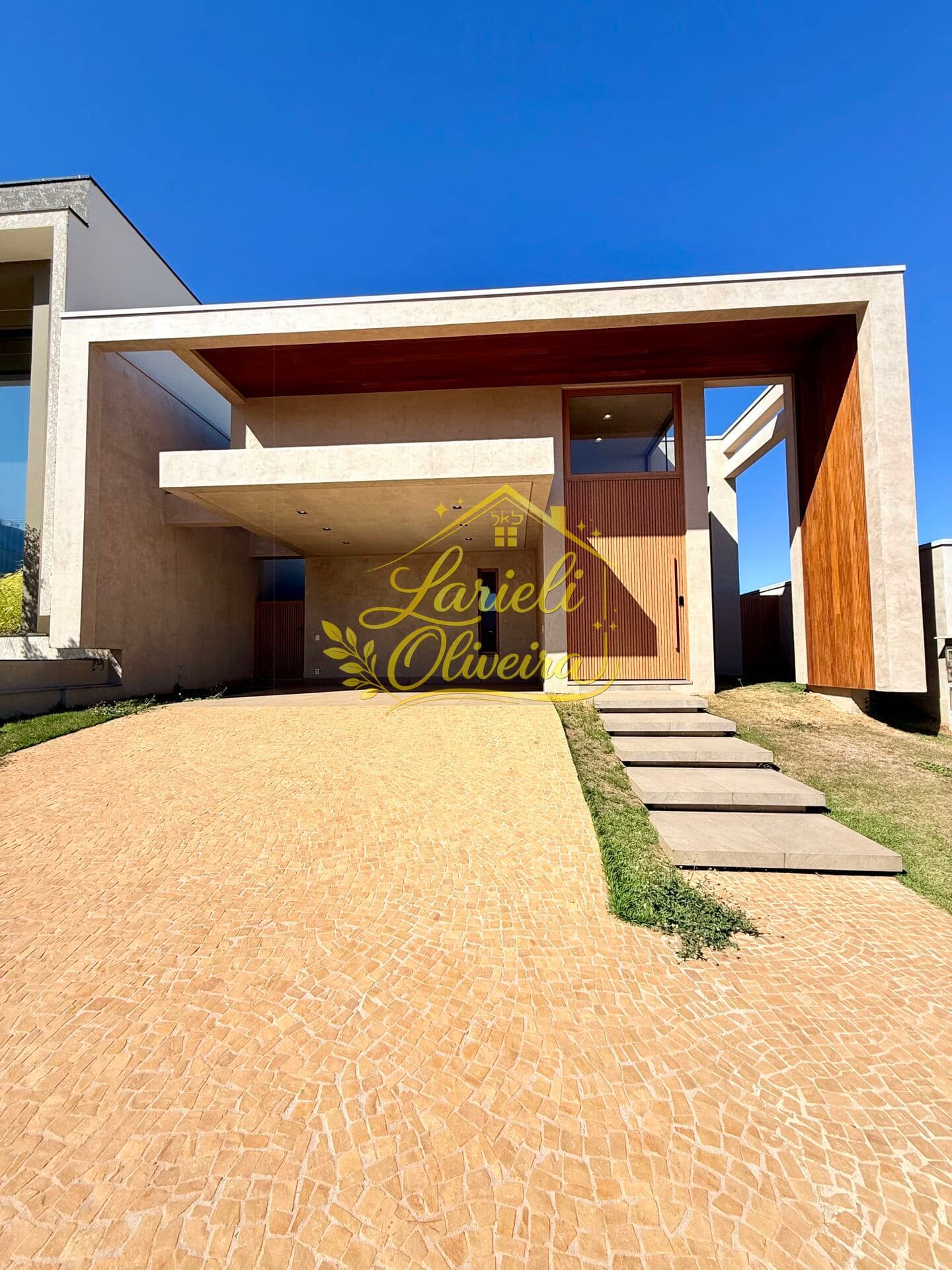 Casa à venda com 3 Suítes Planejadas e Climatizadas no Condominio Santorini em Paulínia/SP