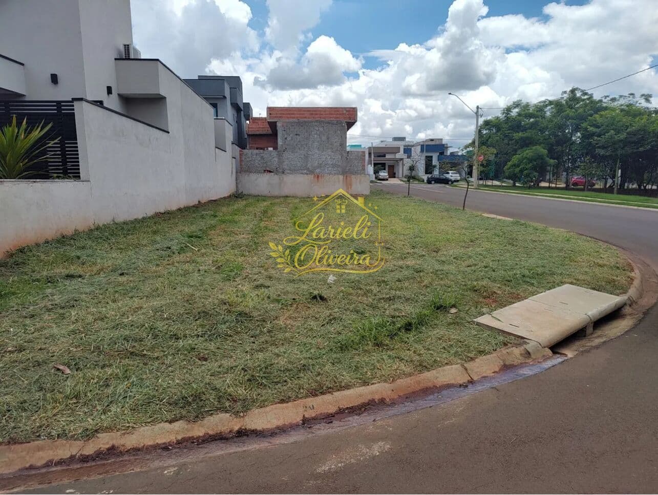 Terreno à Venda – Condomínio Terras da Estância (Ala Bosque), Paulínia-SP