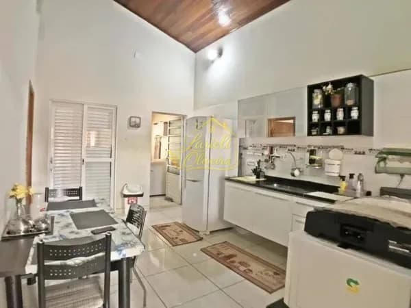 🏡 Casa de 3 dormitórios, uma suíte, 2 vagas, área gourmet à Venda no Bairro João Aranha em Paulínia. 🏡