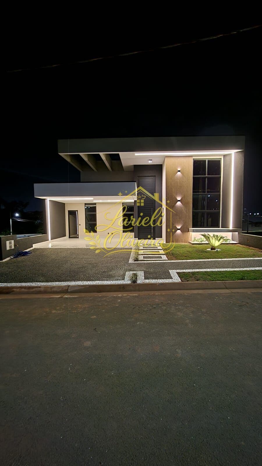Casa Térrea De Alto Padrão À Venda no Residencial Das Acácias – Paulínia/SP