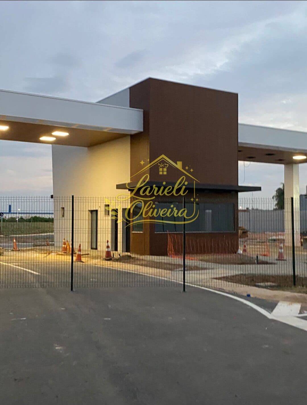 Lote À Venda no Condomínio Luíza em Paulínia-SP