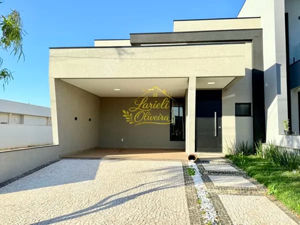 Casa Térrea à Venda no Condomínio Terras da Estância – Paulínia/SP