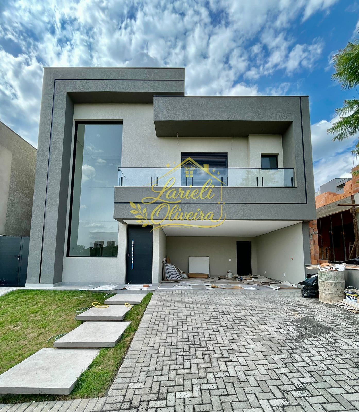 Sobrado com 4 suítes a venda no condomínio La Dolce Vita em Paulínia