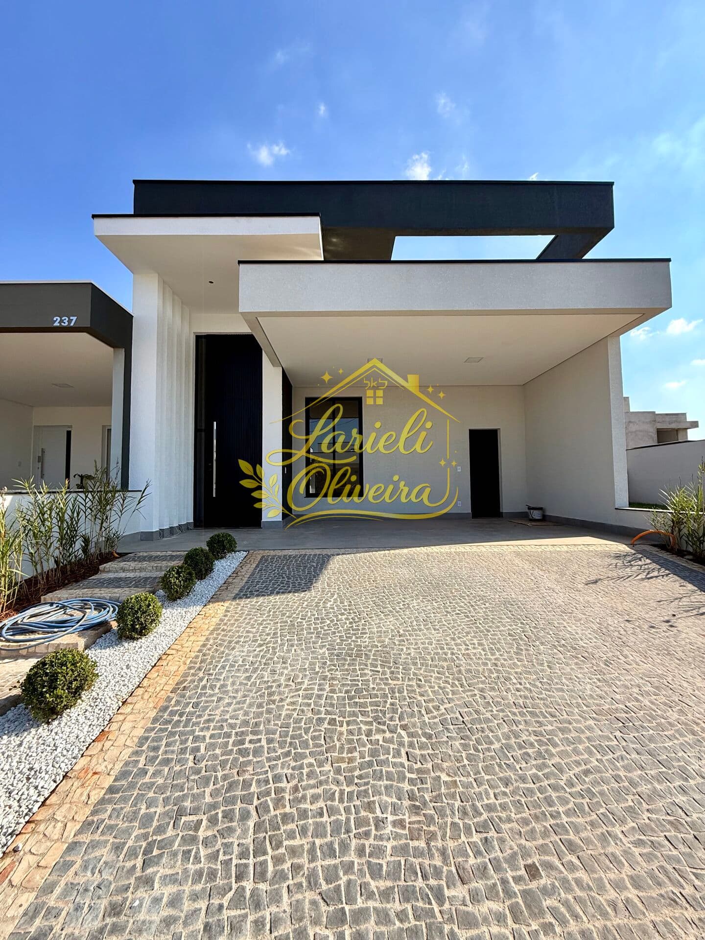 Casa Com 3 Suítes, Lavabo E Piscina À Venda | Terras Da Estância - Paulínia/SP