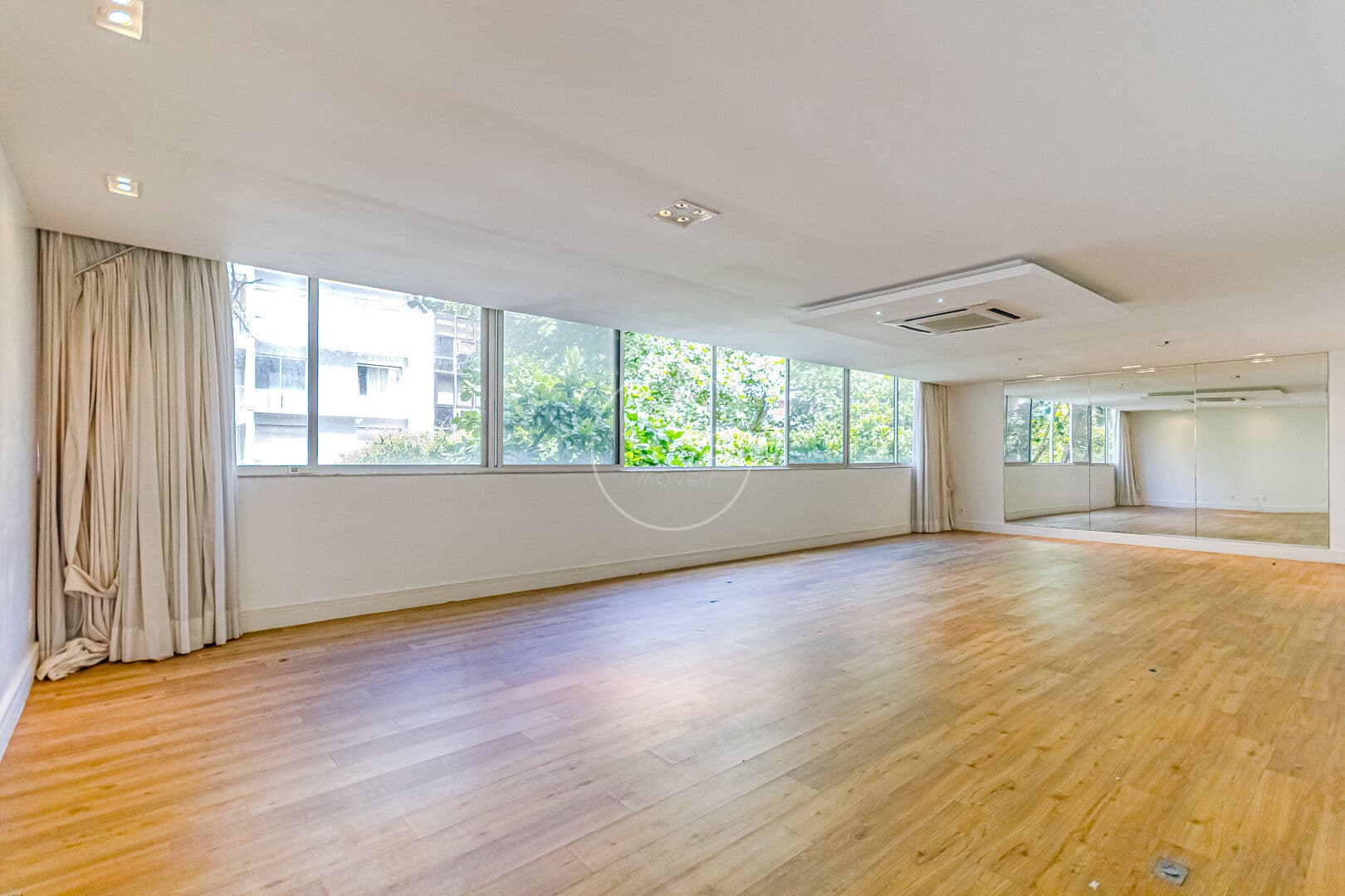 APARTAMENTO com 4 DORMITÓRIOS E 266 m² no LEBLON - RIO DE JANEIRO, RJ