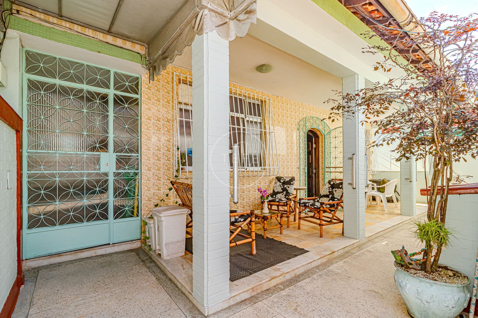 CASA com 4 DORMITÓRIOS em NITERÓI - RJ