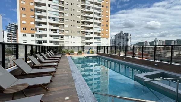 Apartamento em Campinas, São José/SC
