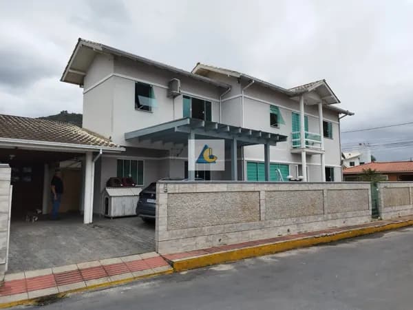 Casa Alvenaria em Jardim Universitário, Biguaçu/SC