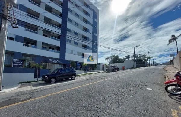 Apartamento com terraço em Capoeiras, Florianópolis/SC