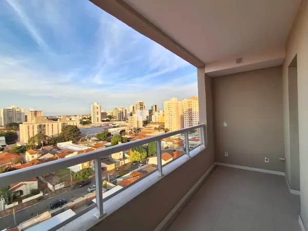 Apartamento com 2 quartos (1 suíte) no Jd. Guanabara