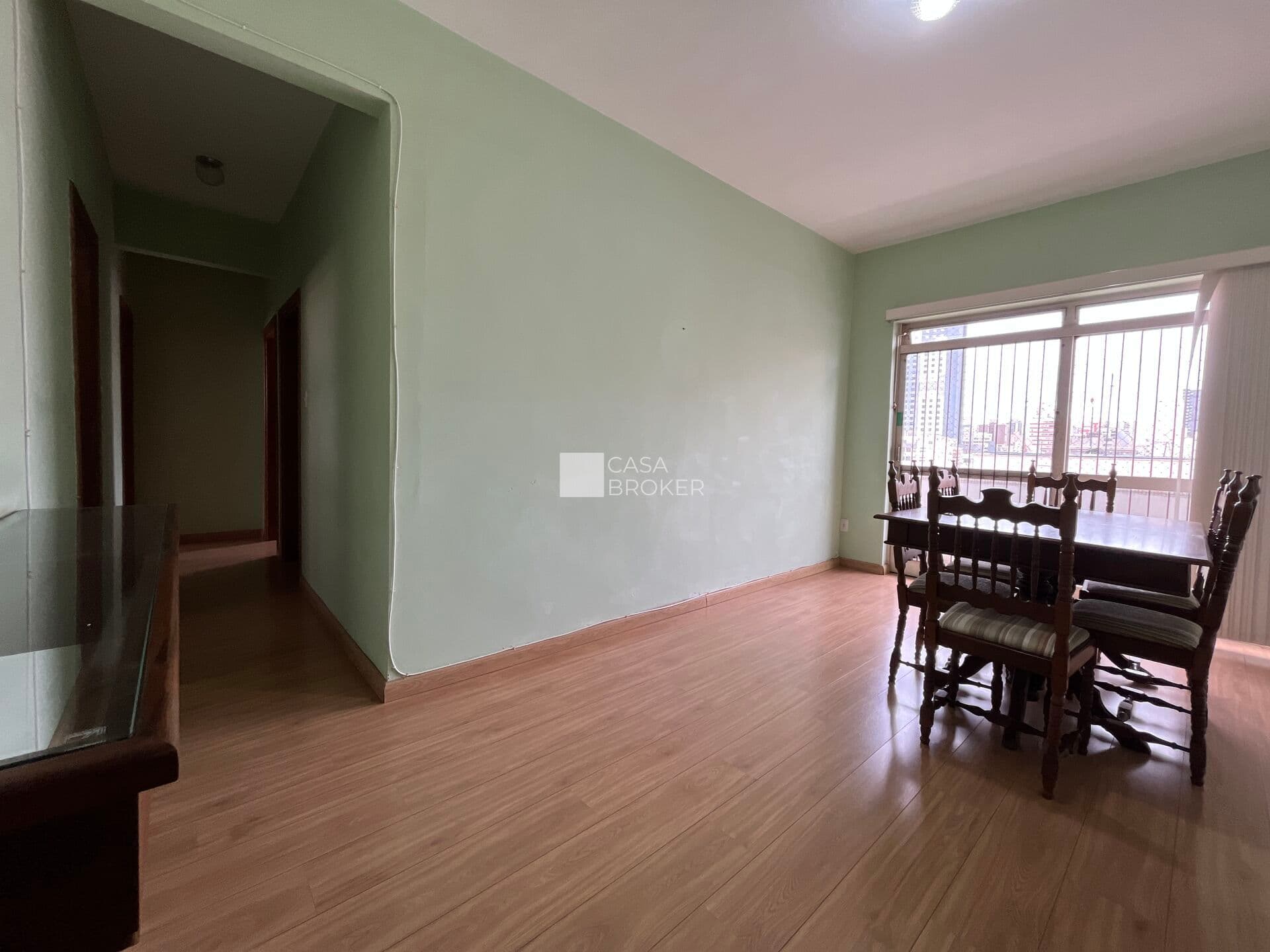 Apartamento à venda com 3 dormitórios no centro de Campinas