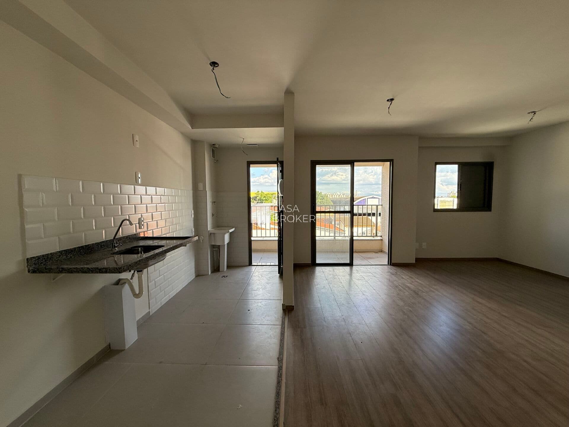 Apartamento no Yticon Brisas Bella Città — 66 m², 2 dormitórios e sala estendida