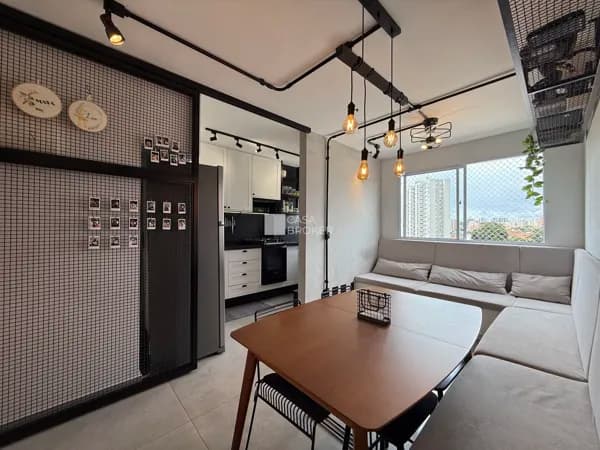 Apartamento impecável no Nature Garden com projeto industrial e vista livre para o Parque Linear