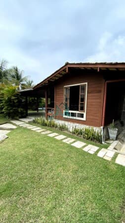 Casa de Madeira no Aldebaran de 3 Quartos, Terraço, Varanda - Maceió Alagoas.