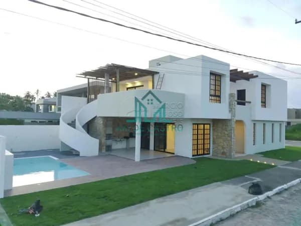 Casa com 272m² com 5 Quartos no Condomínio Ilha da Lagoa na Massagueira em Marechal Deodoro - Alagoas