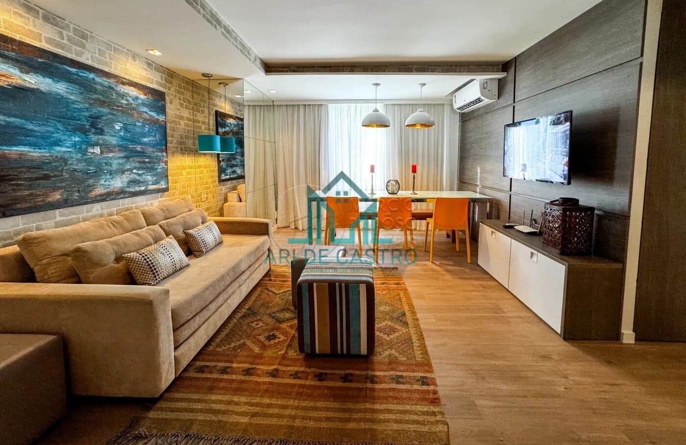 Apartamento duplex com 2 quartos, Mobiliado e Climatizado com planta única e exclusiva.