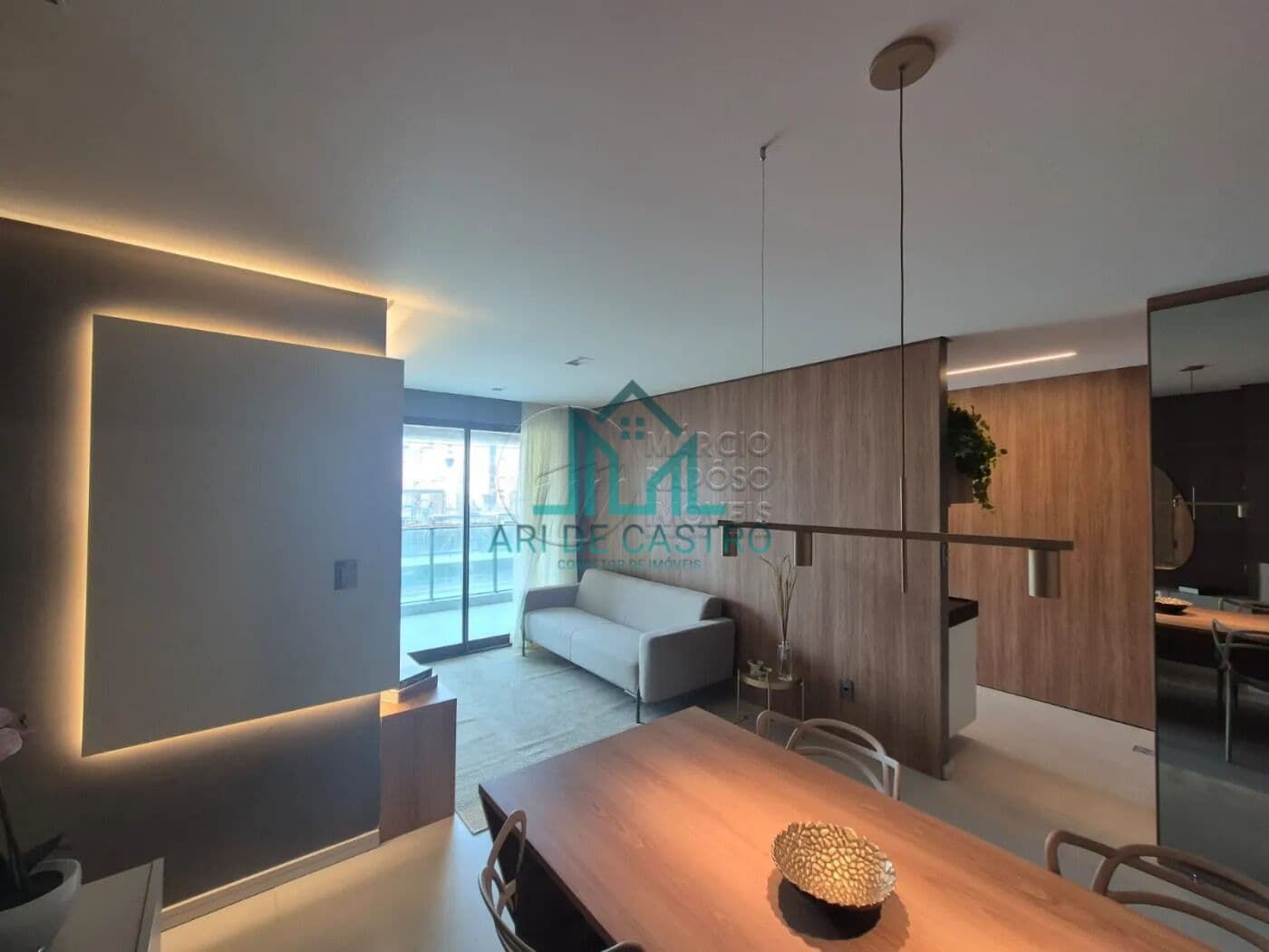 Apartamento Mobiliado, 72m² com 2 Quartos e Varanda, Nascente à venda na Jatiúca - Maceió Alagoas
