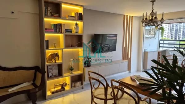 Apartamento com 3 Suítes, Nascente, Varanda, 148m², reformado à venda na Ponta Verde - Maceió Alagoas