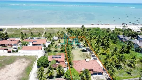 Casa Beira mar, na Praia de Porto da Rua, Terreno Pé na Areia com 2,500m² - totalmente averbada em São Miguel dos Milagres - Alagoas