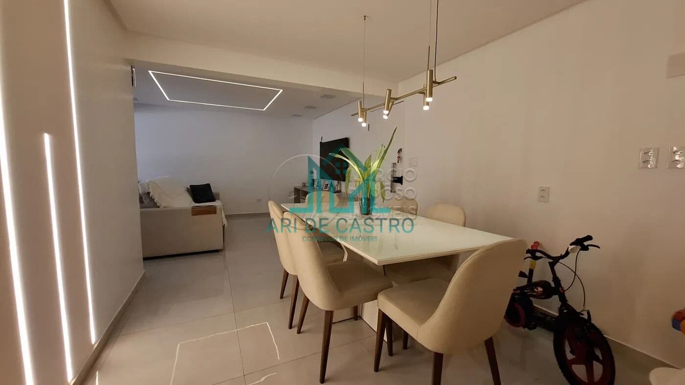 Apartamento Beira-Mar com 2 Quartos e Varanda, 97m² à venda na Praia de Jatiúca - Maceió Alagoas
