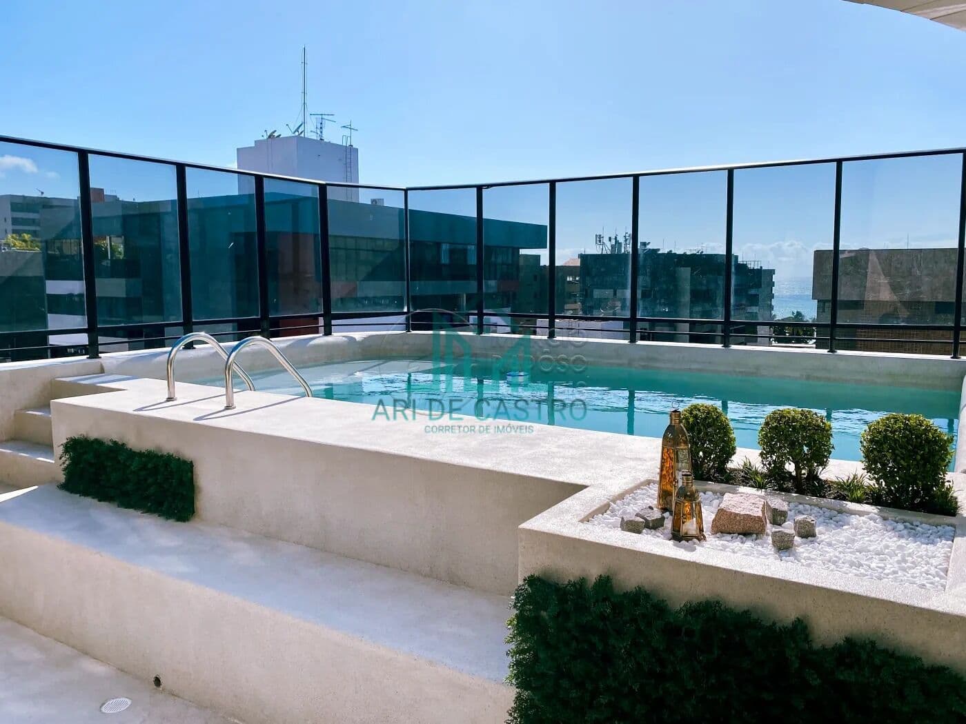 Cobertura Duplex na Ponta Verde, 05 suítes, Piscina e 356m² - Maceió Alagoas