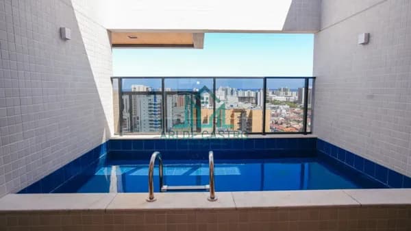 Apartamento Cobertura com Vista Mar, 143m², 3 Suítes e Piscina Privativa à venda na Jatiuca - Maceió Alagoas