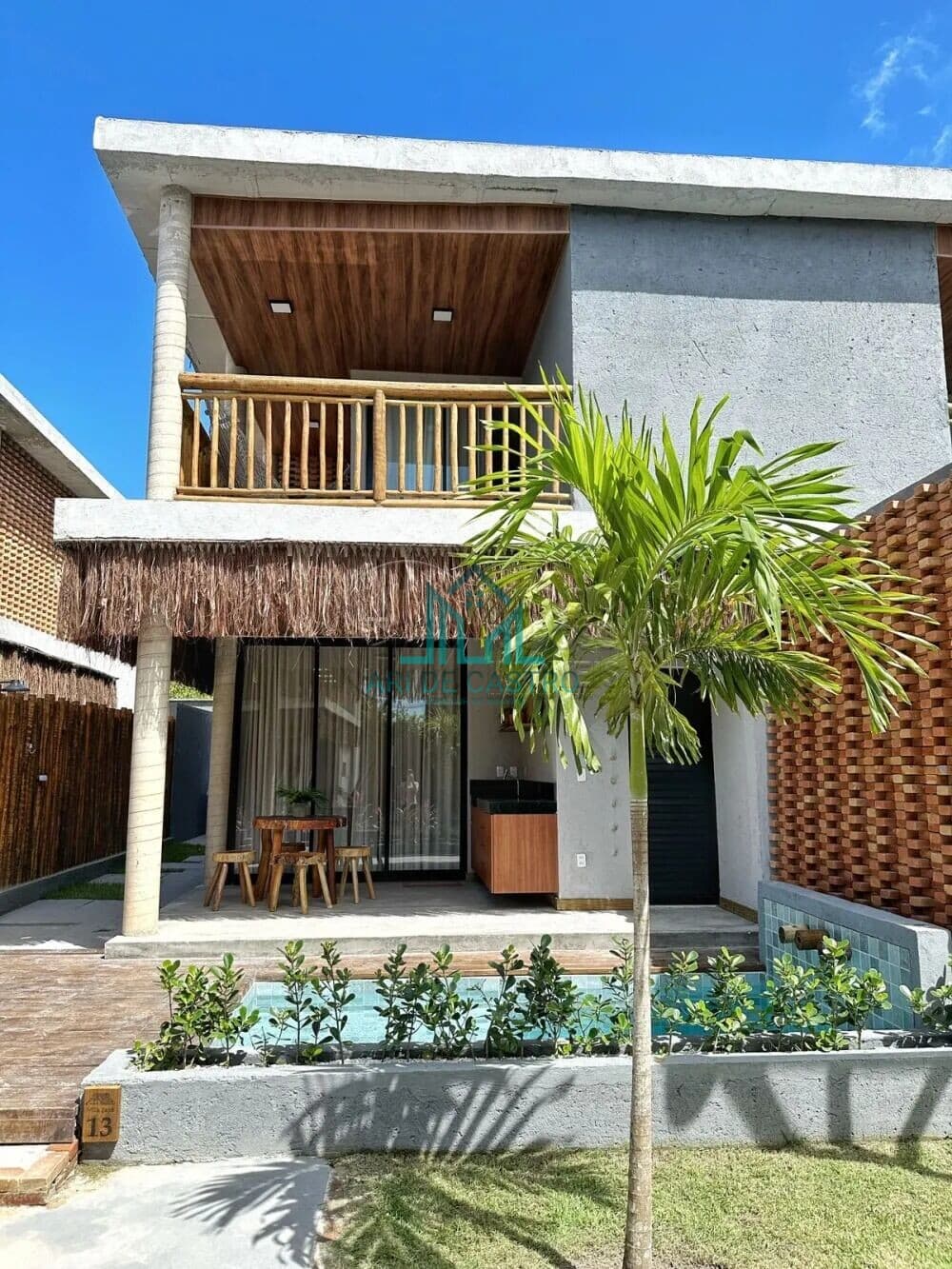 Casa Duplex com 3 suítes e Piscina Privada, na Praia do Toque - São Miguel dos Milagres