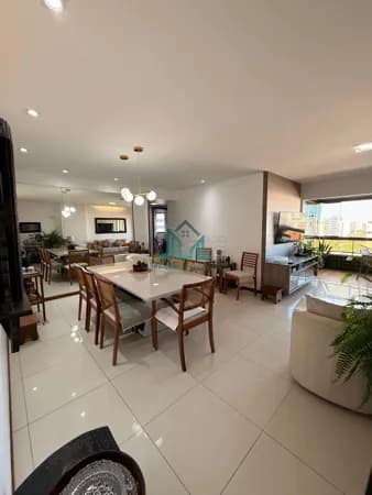 Apartamento a Venda 3 Quartos, 120m², Nascente, 2 Vagas Andar alto no Corredor Vera Arruda na Jatiuca - Maceió Alagoas