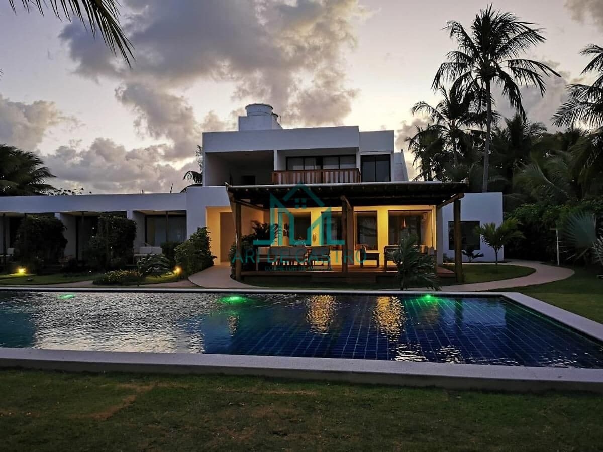 Casa à Beira-mar da Rota Ecológica dos Milagres 4 suítes, Piscina - Porto de Pedras Alagoas