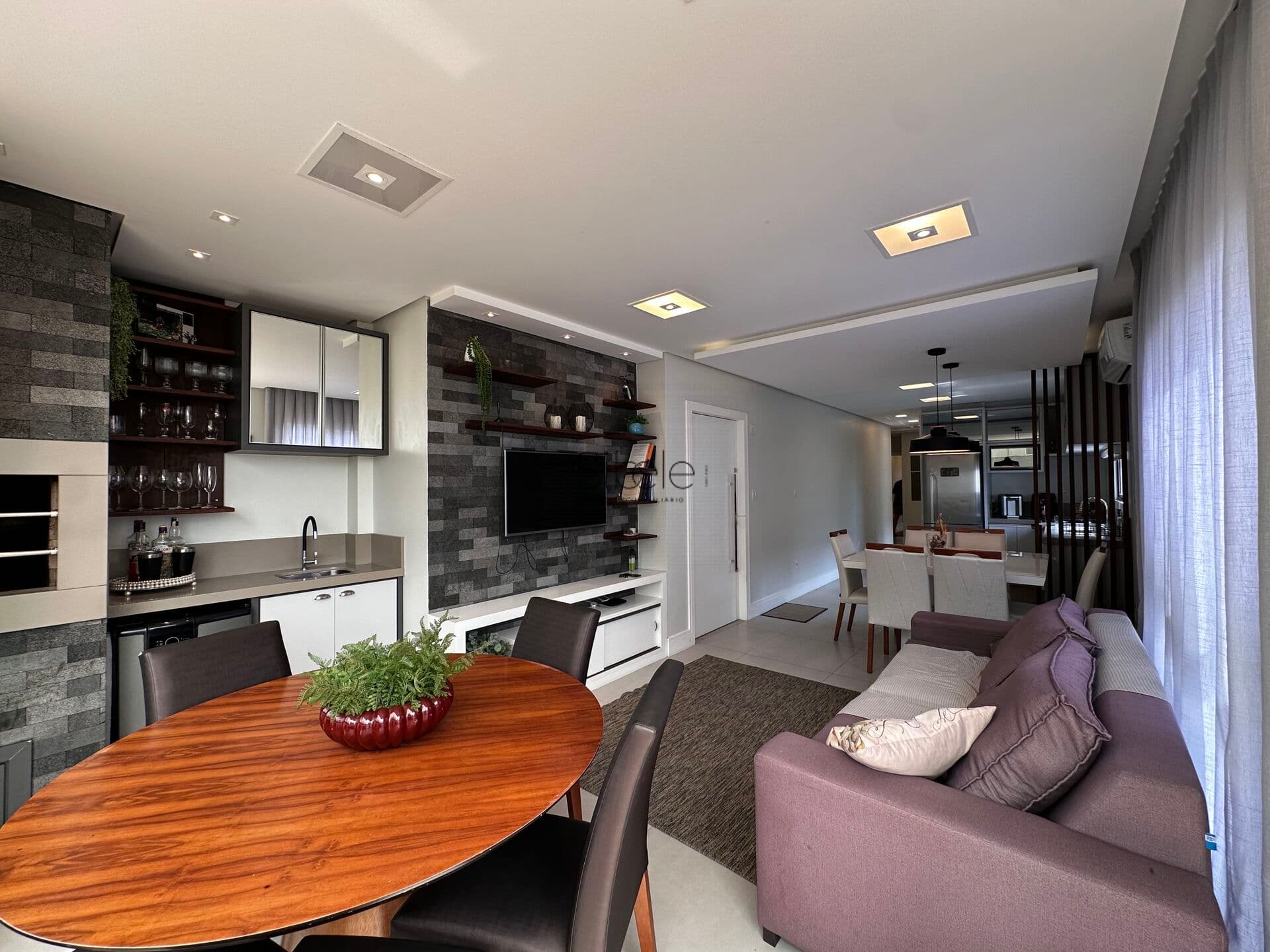 Apartamento Alto Padrão em Centro, Laguna/SC