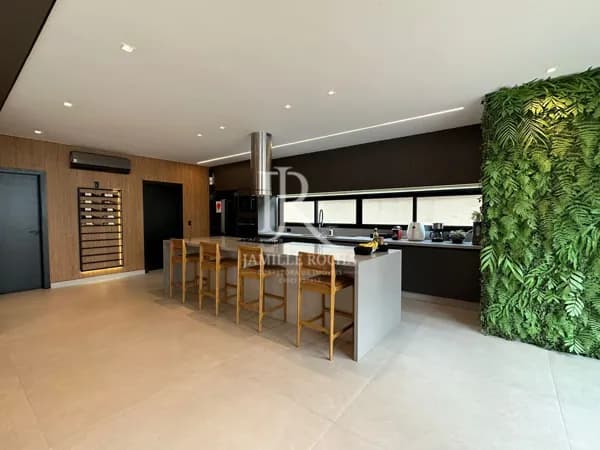 Casa Alto Padrão à venda no Tamboré 11