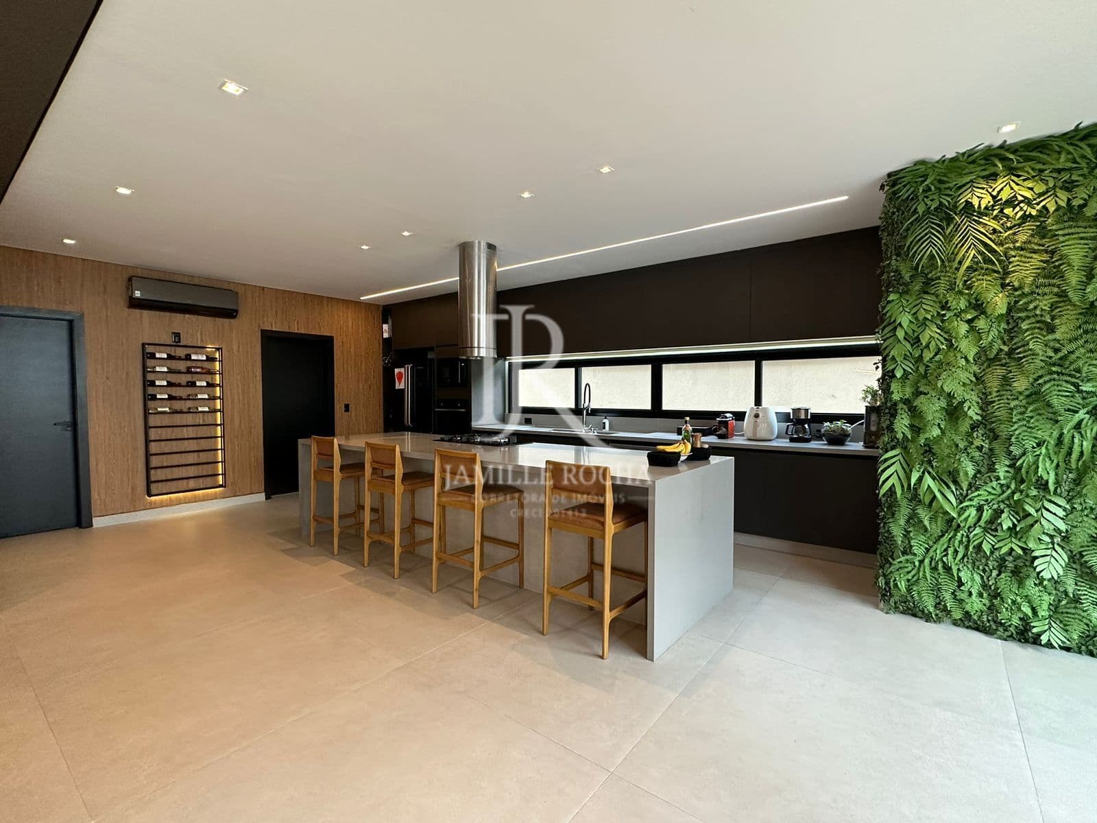 Casa Alto Padrão à venda no Tamboré 11