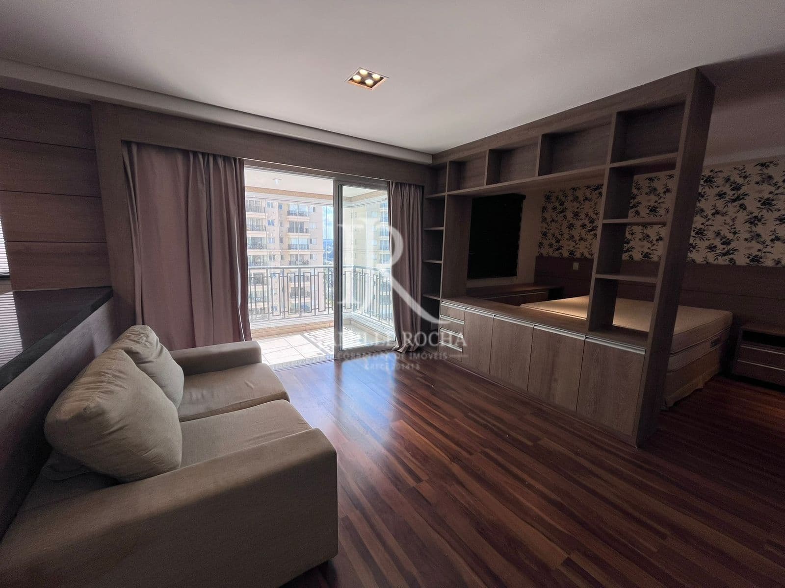 Apartamento para venda e locação - Alpha Park - Alphaville -- Barueri/SP