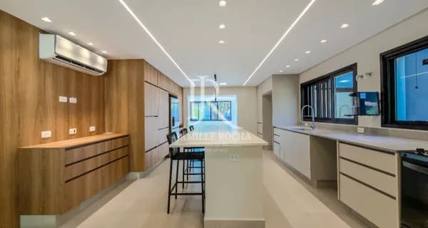 Tamboré 01 - Linda Casa Alto Padrão para locação