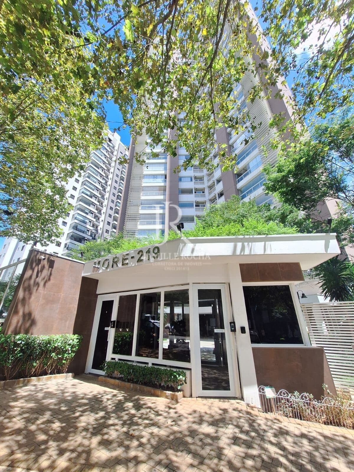 More Alphaville - Apartamento Alto Padrão com 156m² para locação