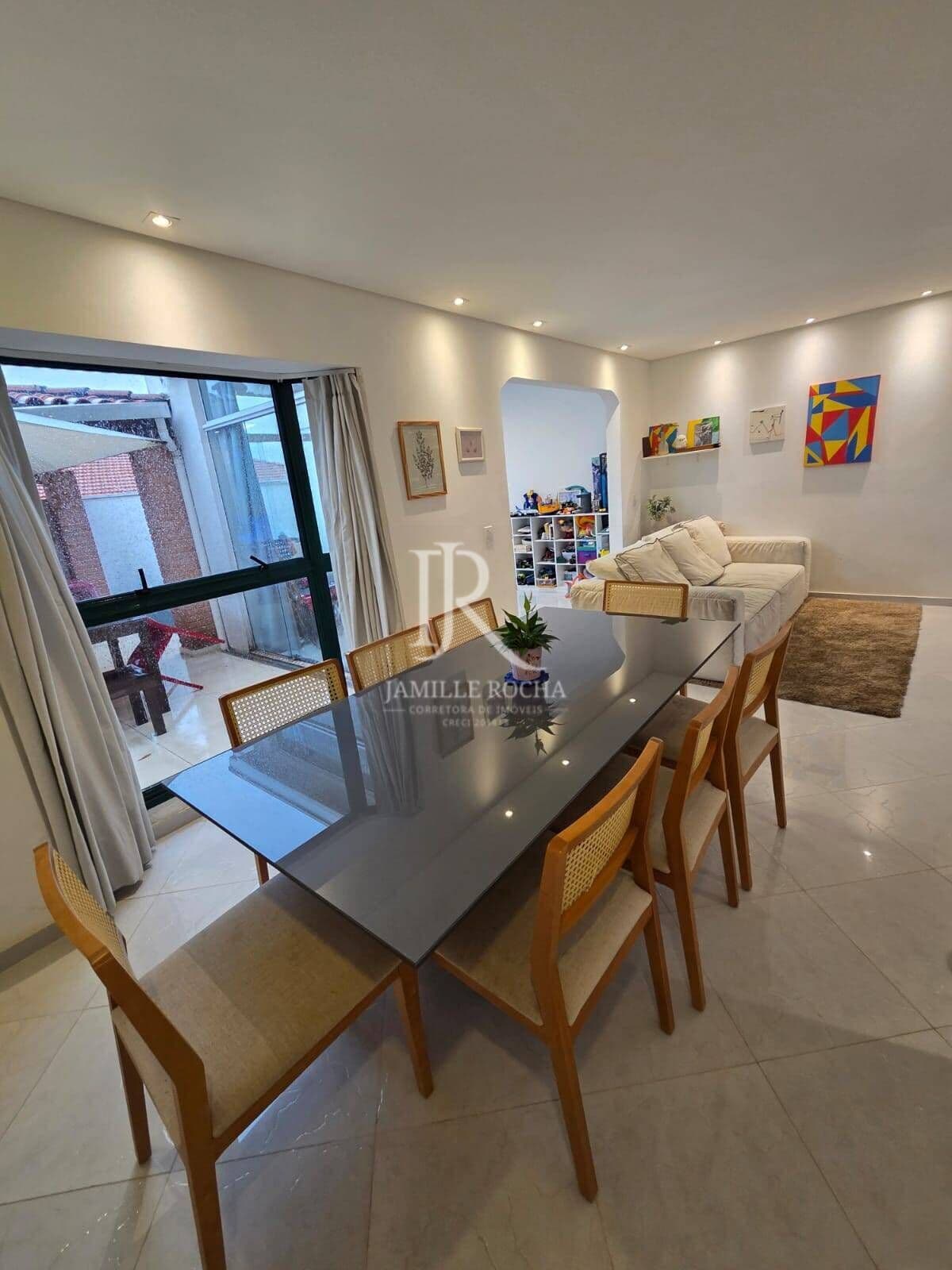 Casa à Venda no Tamboré 4 – Alphaville - Santana de Parnaíba/SP.