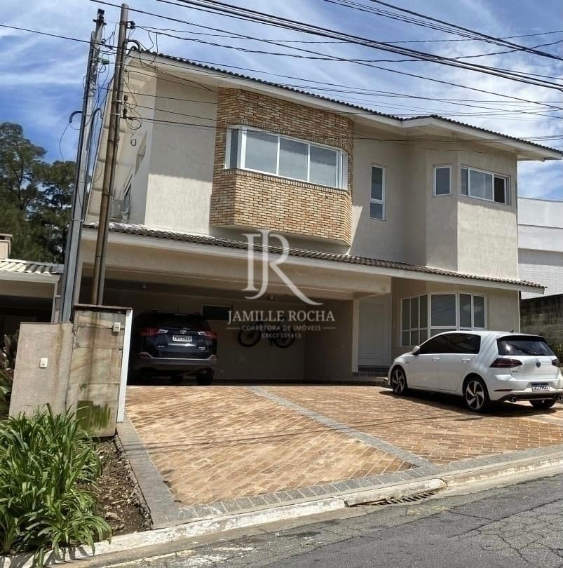 Alphaville 05 - Linda Casa com 395.55m² à venda, Santana de Parnaíba/SP