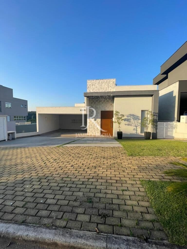 Burle Marx - Linda Casa Alto Padrão com 3 suítes e 4 vagas