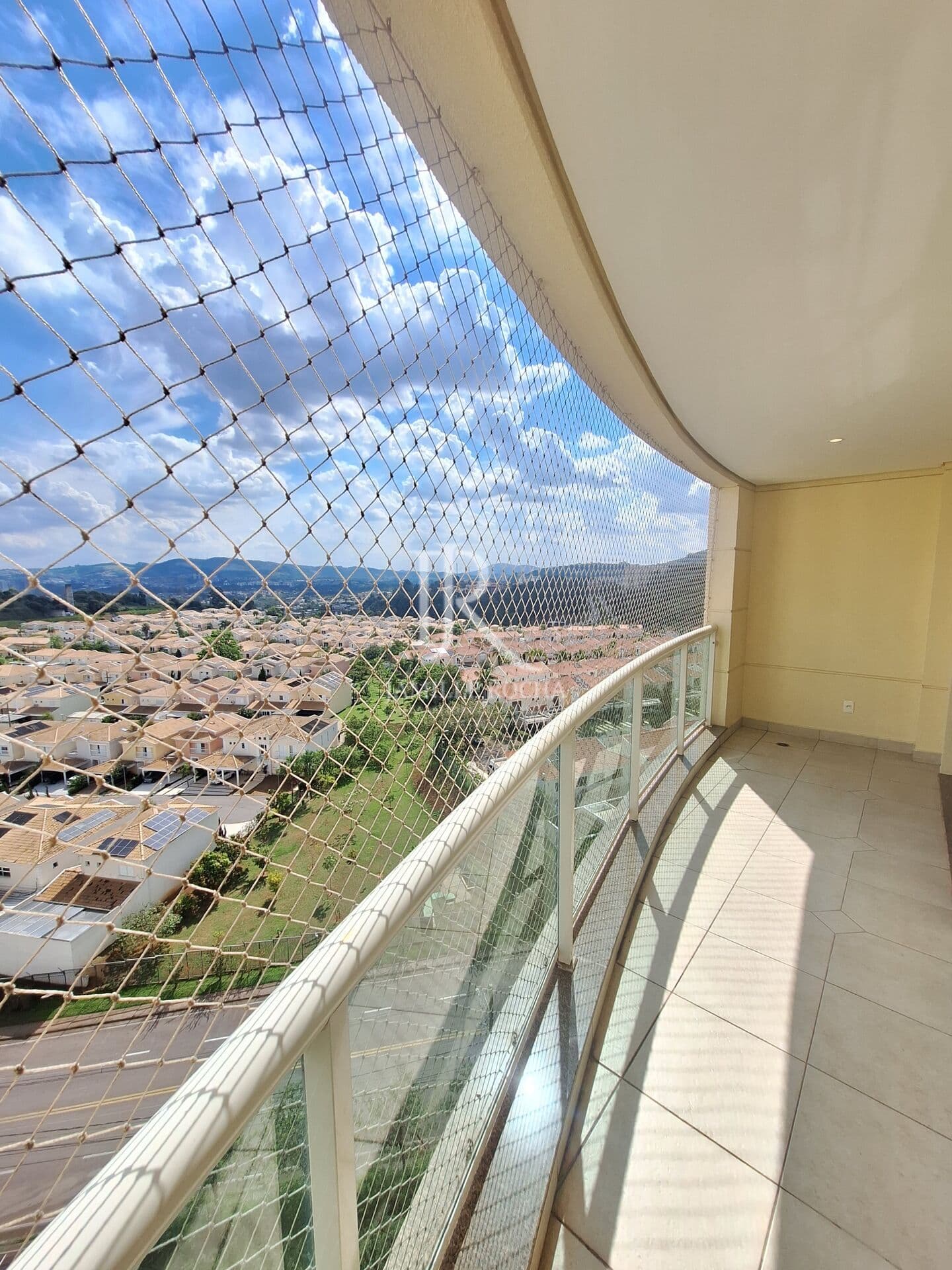 Resort Tamboré - Apartamento de 113m² com 2 suítes e 2 vagas, Santana de Parnaíba/SP