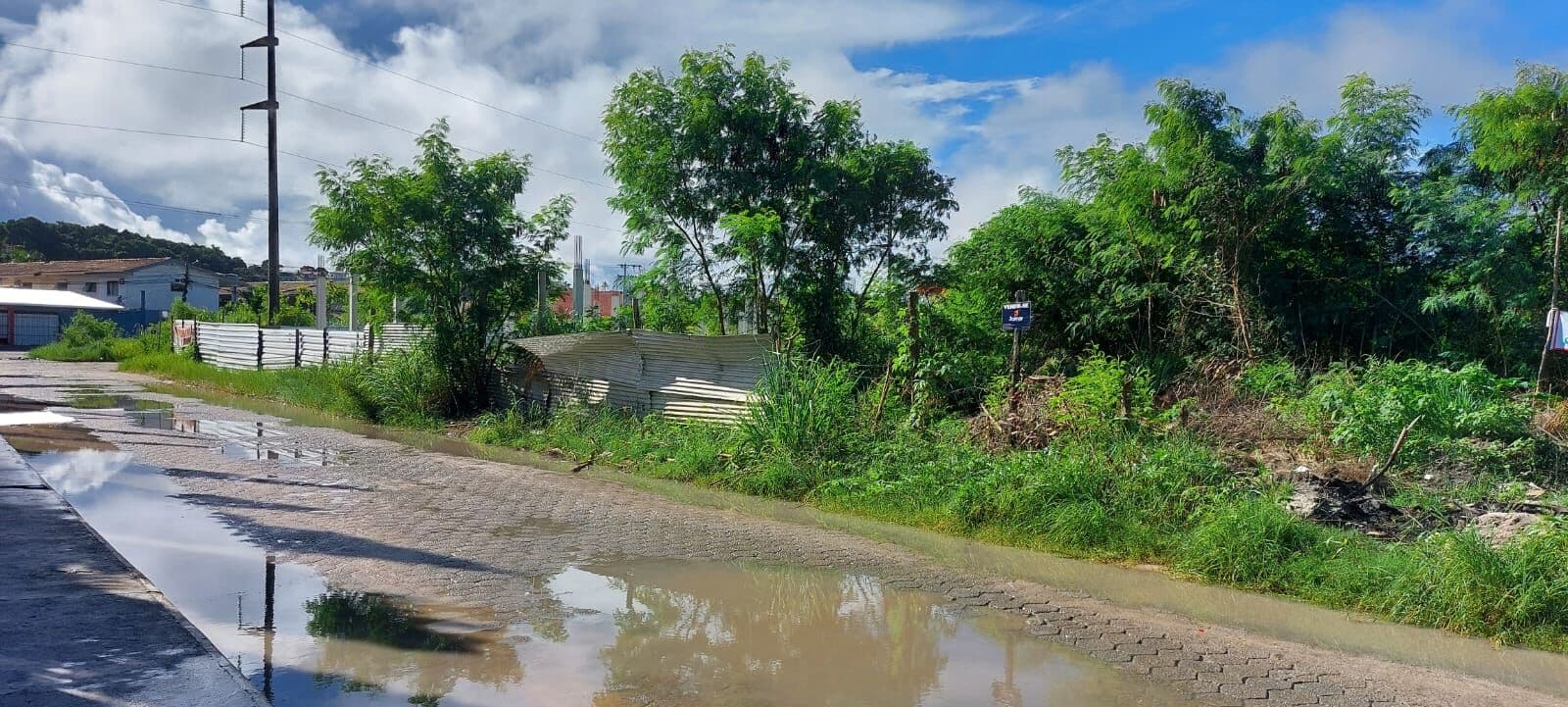 Terreno com 2.500,00 m² perto da Praia
