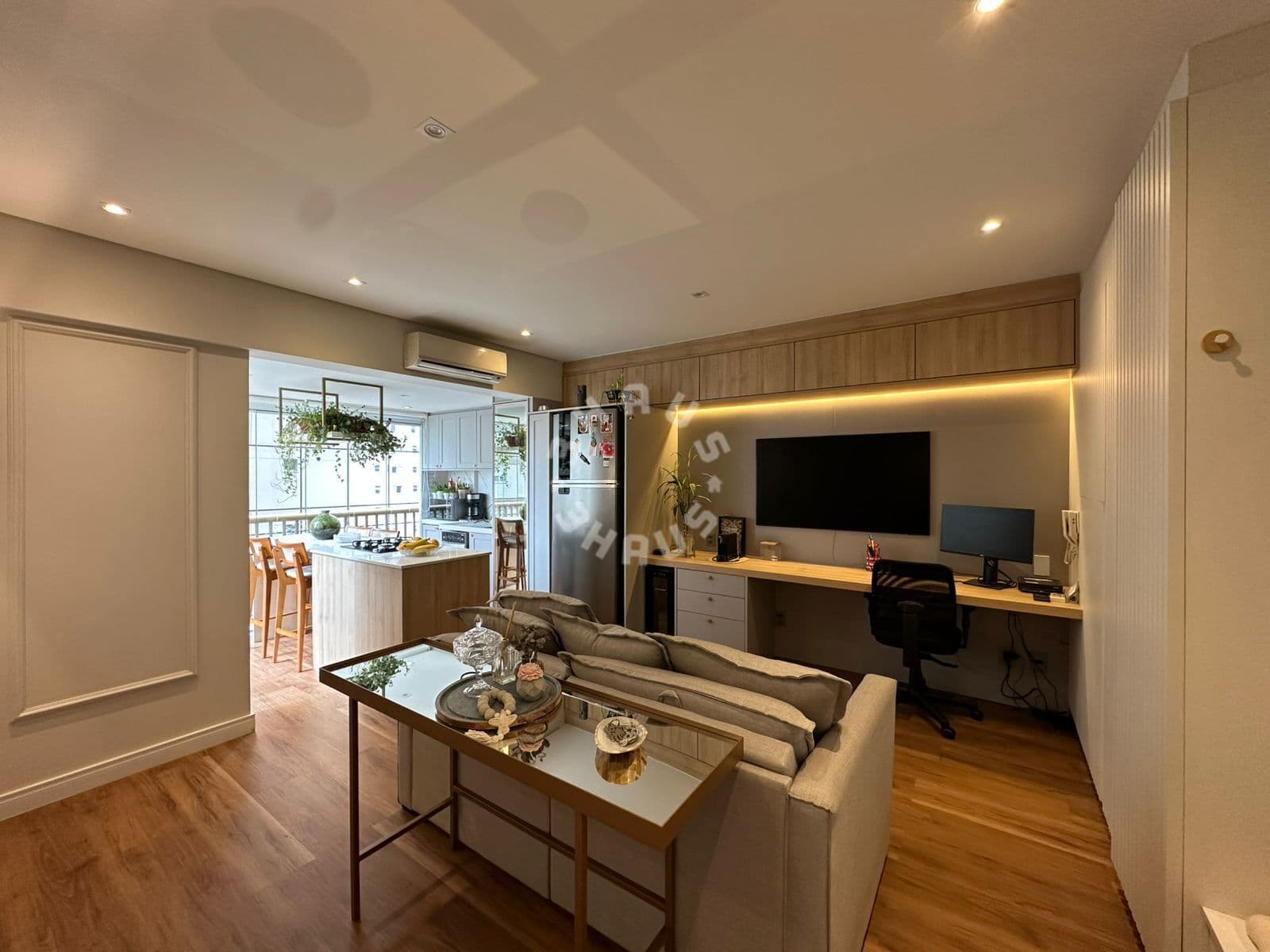 Apartamento no Brooklin de 46m², com 1 dormitório e varanda. 1 vaga de garagem!