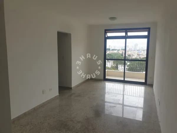 Apartamento na Mooca com 92m², 3 dormitórios (sendo 1 suíte), varanda. 2 vagas de garagem!