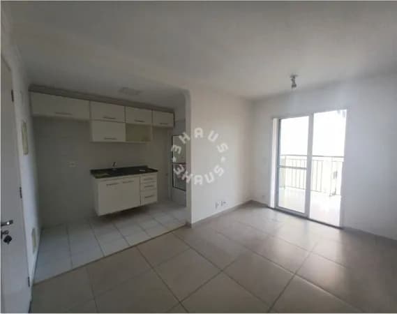 Apartamento de 49m² na Vila Antonieta, com 2 dormitórios, varanda. 1 vaga!