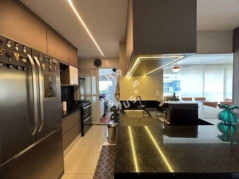 Apartamento moderno e pronto para morar, 79m² com 3 dormitórios, varanda gourmet e 2 banheiros.