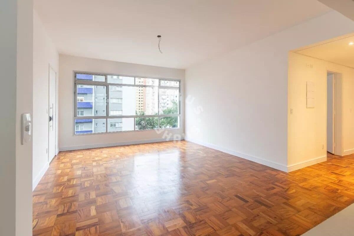 Apartamento no Itaim Bibi, com 94m², 3 dormitórios (sendo 1 suíte), sala ampla. 1 vaga de garagem!