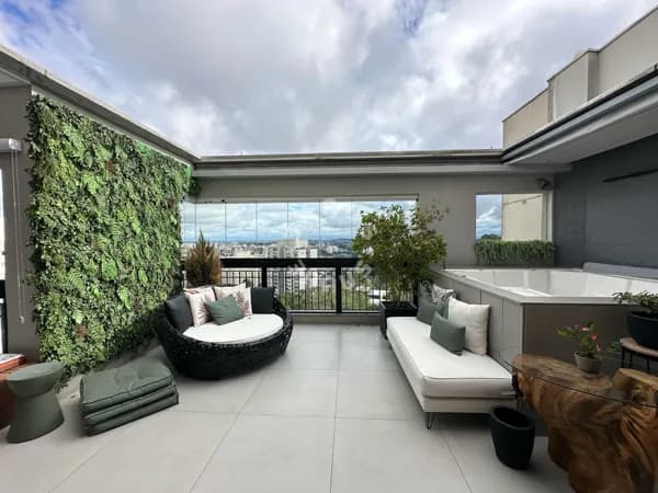 Cobertura Penthouse no Morumbi de 164m², com 2 suítes, jacuzzi, área gourmet. 3 vagas de garagem!