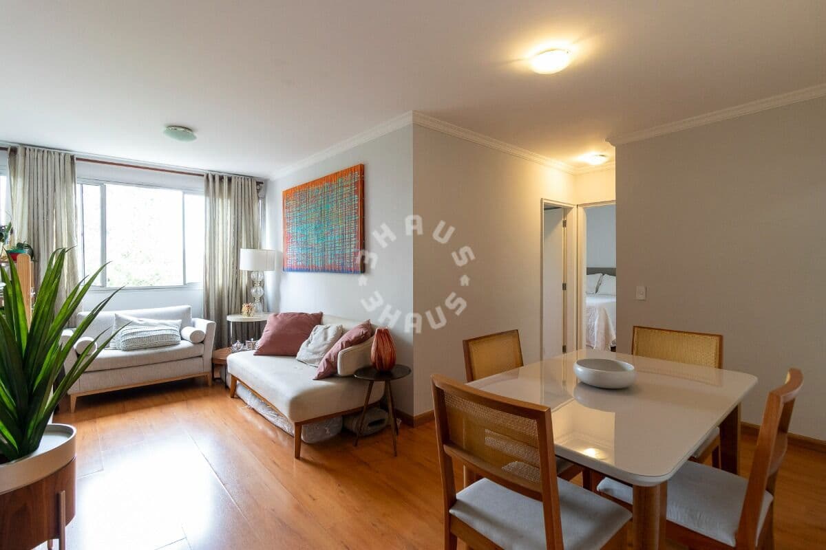 Apartamento de 67m² com 2 dormitórios, 1 banheiro social. 1 vaga de garagem na Vila Olímpia - SP!