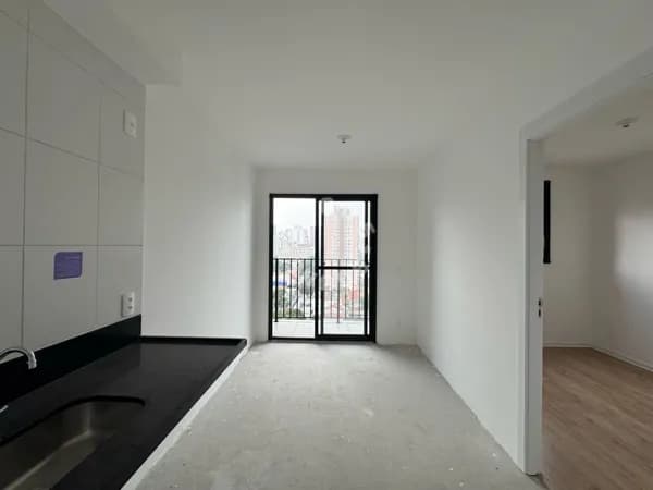 Apartamento na Vila Olímpia de 27m², com 1 suíte e varanda.