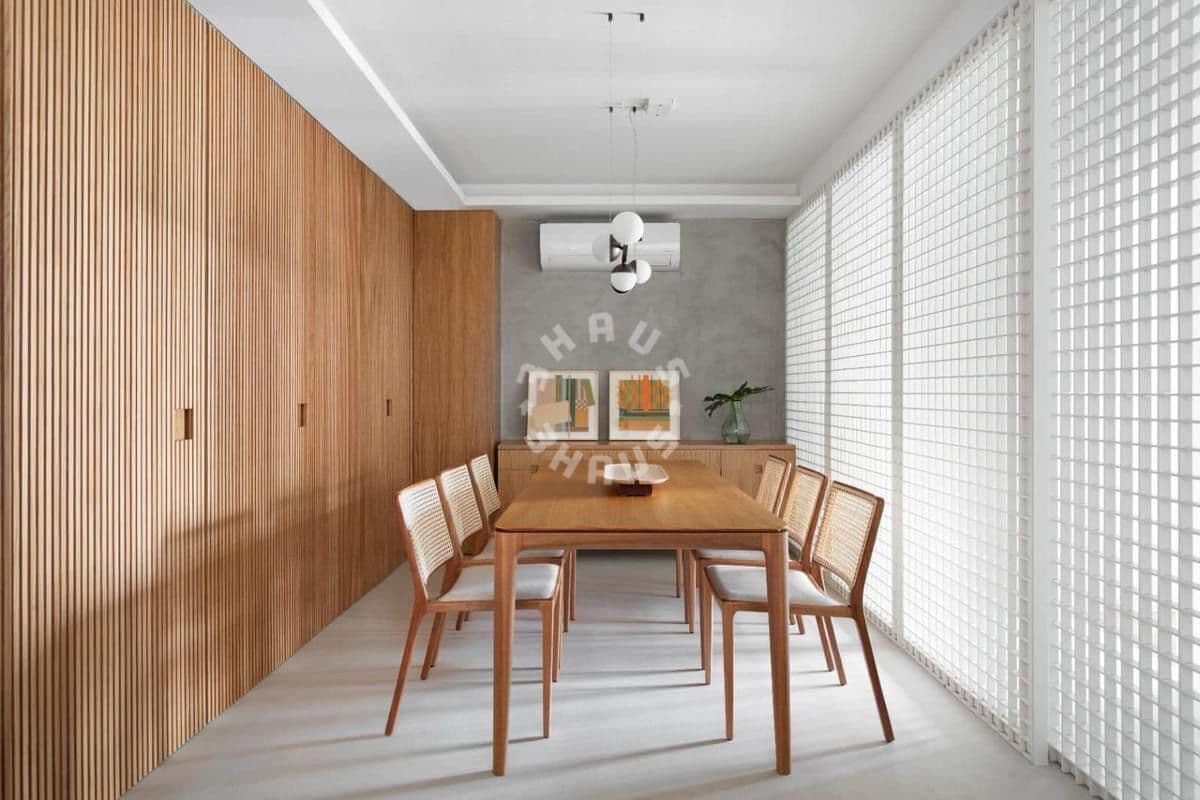 Apartamento em Moema com 175m², 3 suítes, varanda, adega. 2 vagas de garagem!